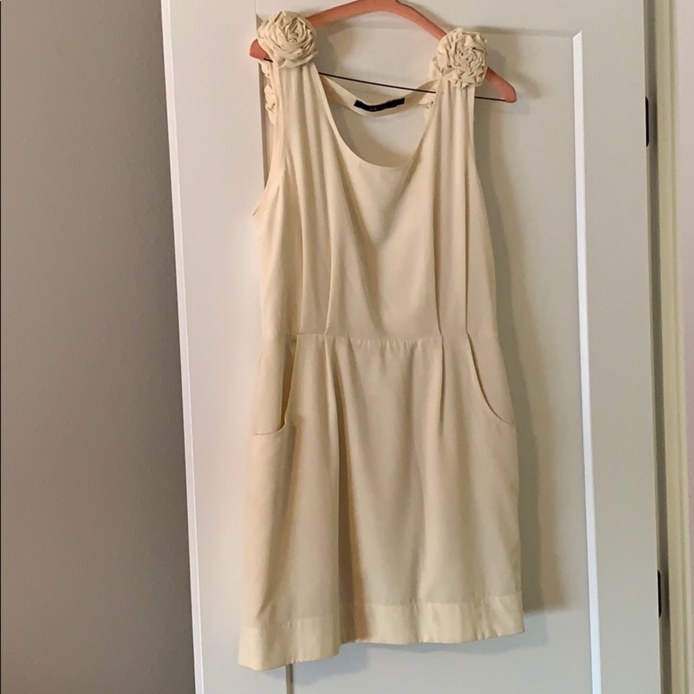 Lulus cream rosebud open back dress